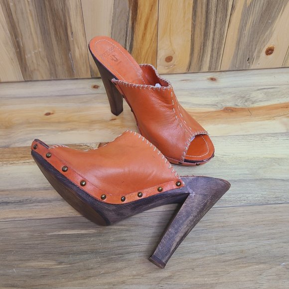 True Religion Peep Toe Platform Heels - Picture 6 of 8